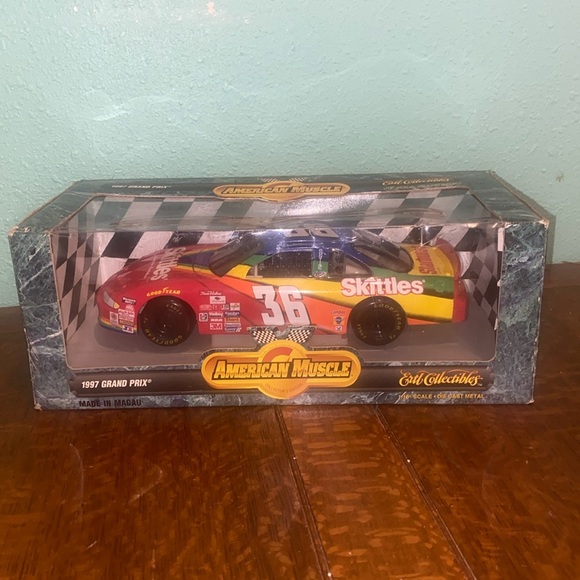 Ertl Collectibles 1997 Grand Prix Skittles die cast car.  New in box. - Picture 1 of 8